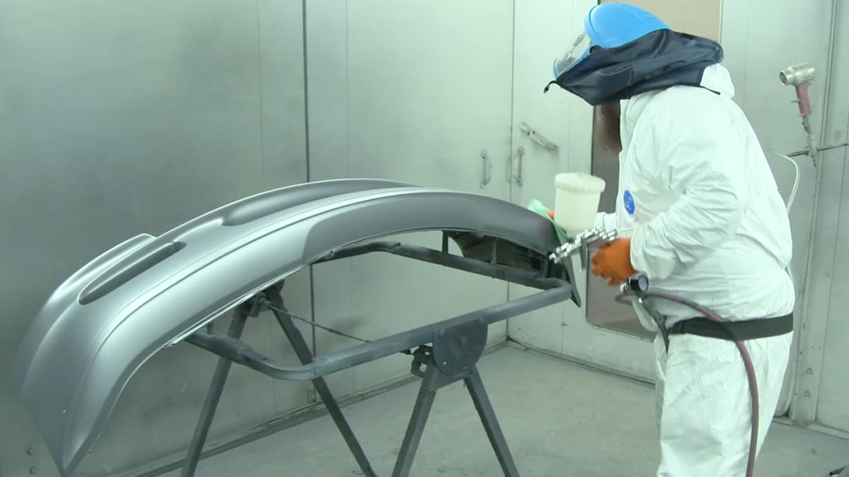 HallCraft spray booth in Cradley Heath